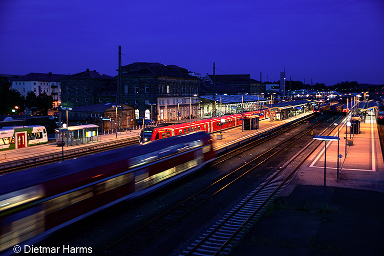 NIKON D800 - 24.0-85.0 mm f/2.8-4.0