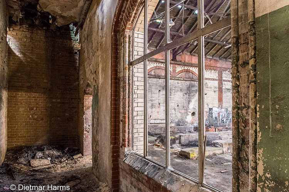 NIKON D810 - 24.0-70.0 mm f/2.8